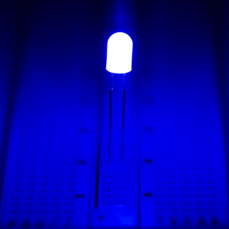 5mm Blue Through Hole LED - 462 nm - T1 3/4 LED w/ 360 Degree Viewing Angle